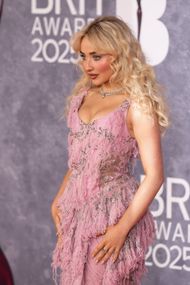 Sabrina Carpenter (Image via Getty)